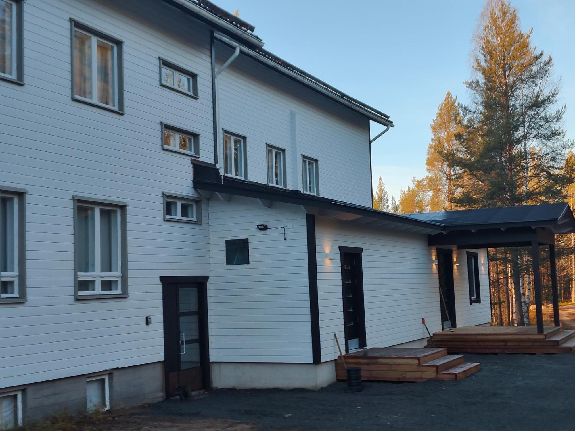 Royal Reindeer Lakeside Apartments 로바니에미 외부 사진